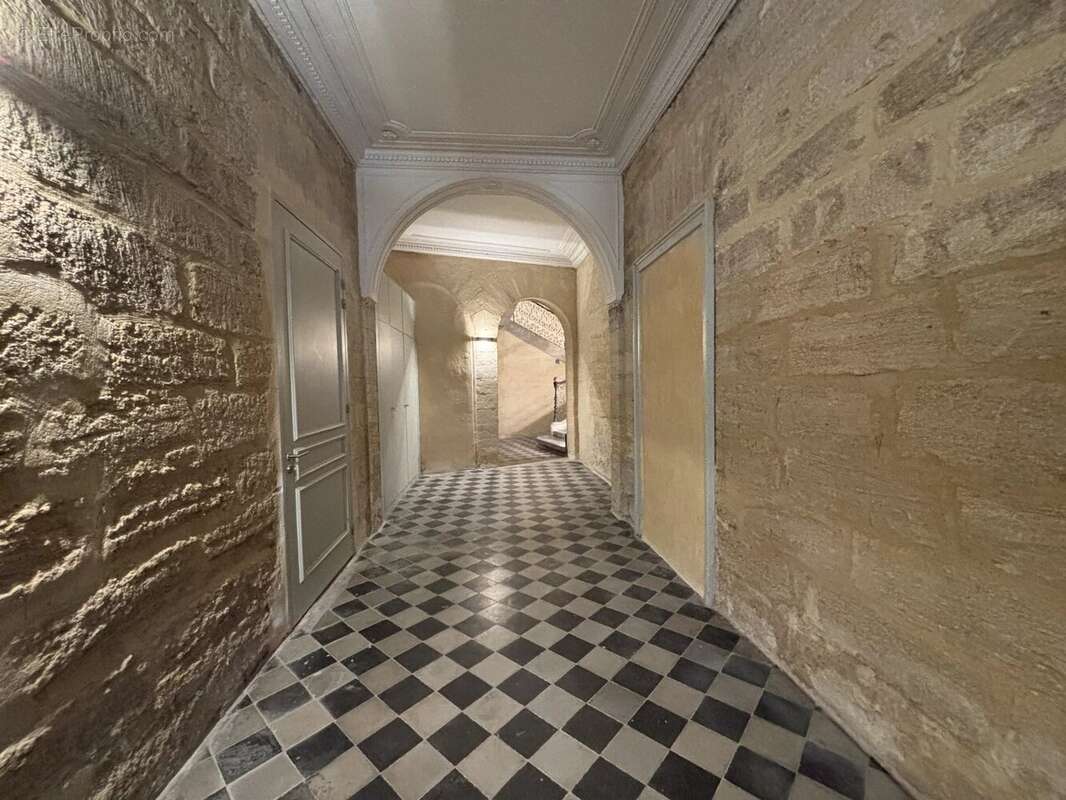 Appartement de caractère de 123 m² au cœur d'Uzès - photo 17