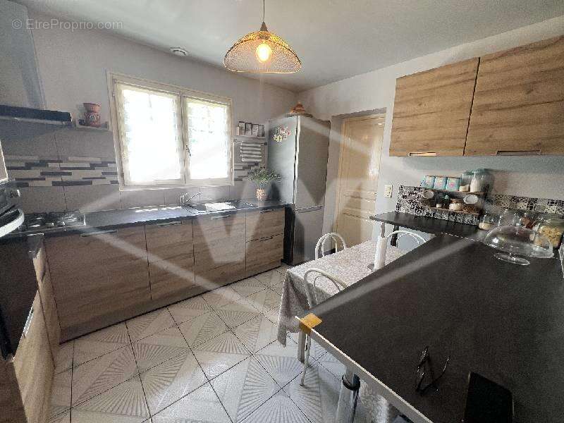 Maison à COMBS-LA-VILLE
