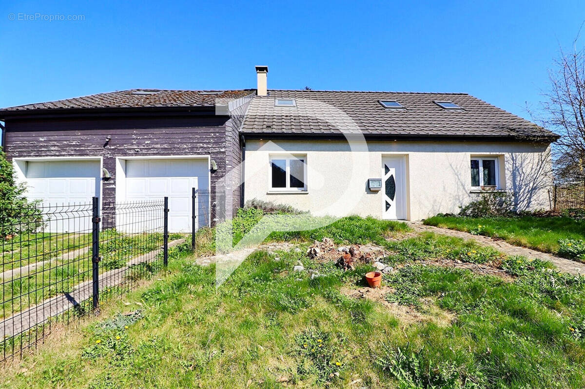 Maison à BETHENCOURT