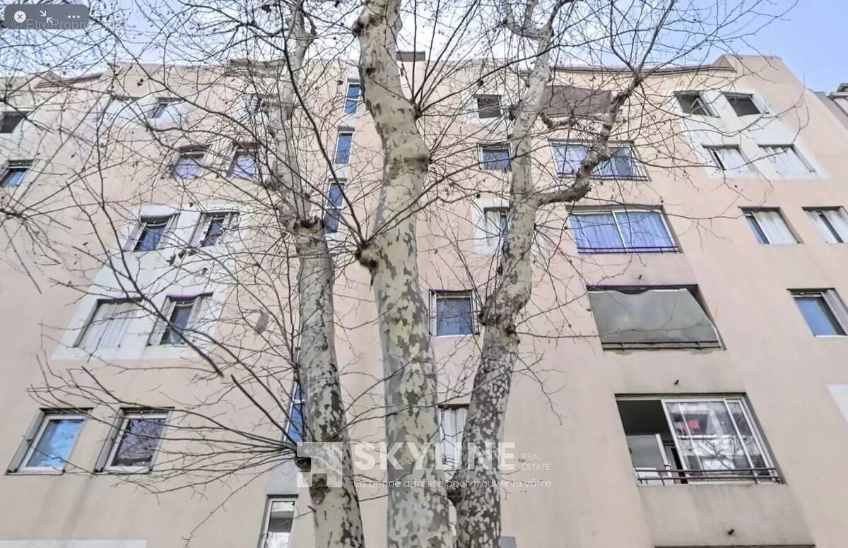 Appartement à MARSEILLE-3E