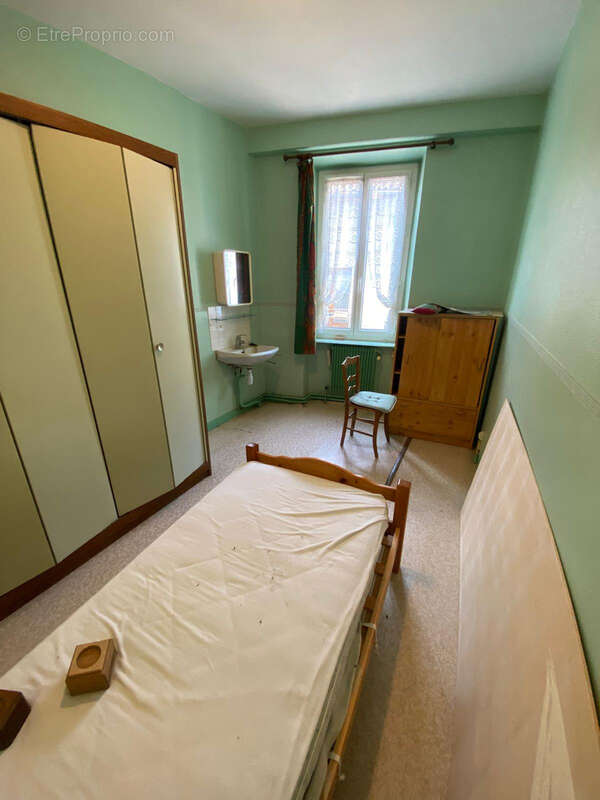 Appartement à SERRIERES