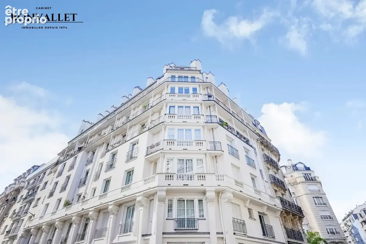 Métro félix faure – studio avec balcon et vue dégagée - photo 12