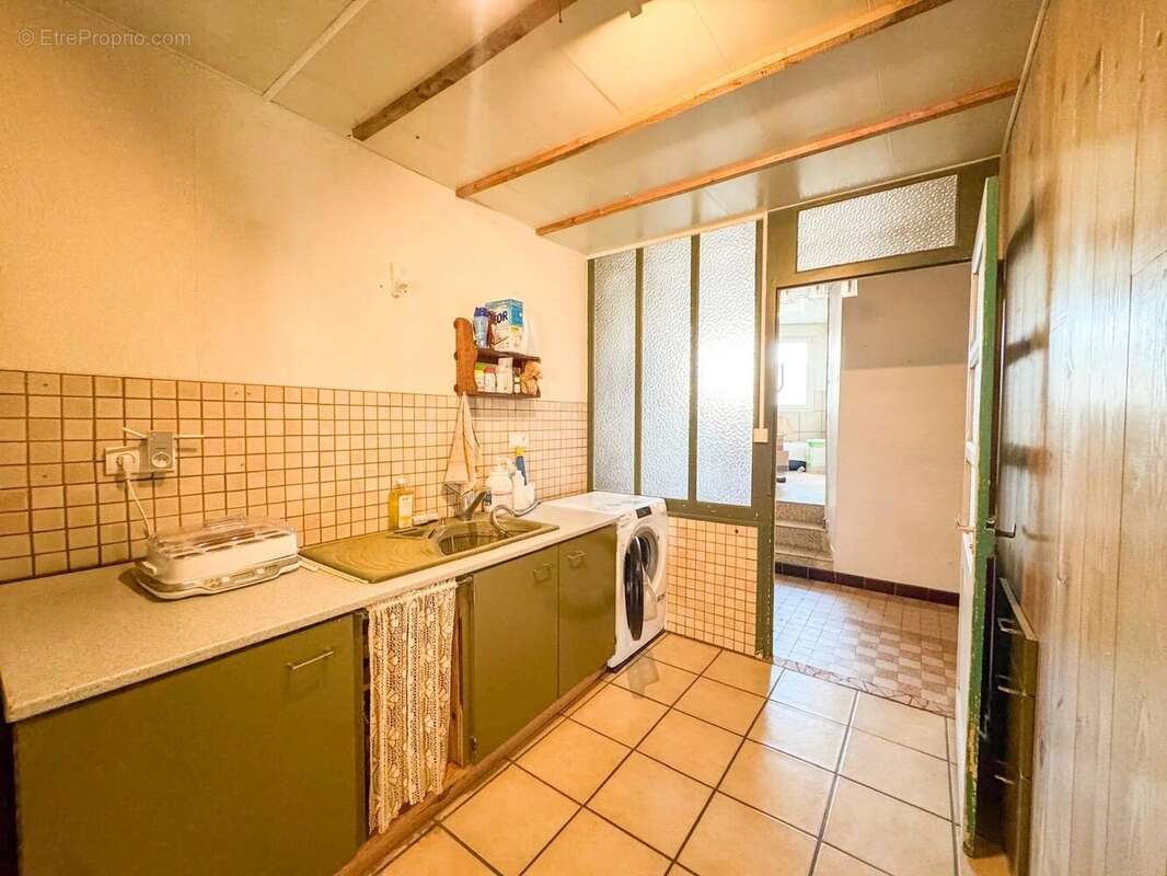 Maison à SAINT-BROINGT-LE-BOIS