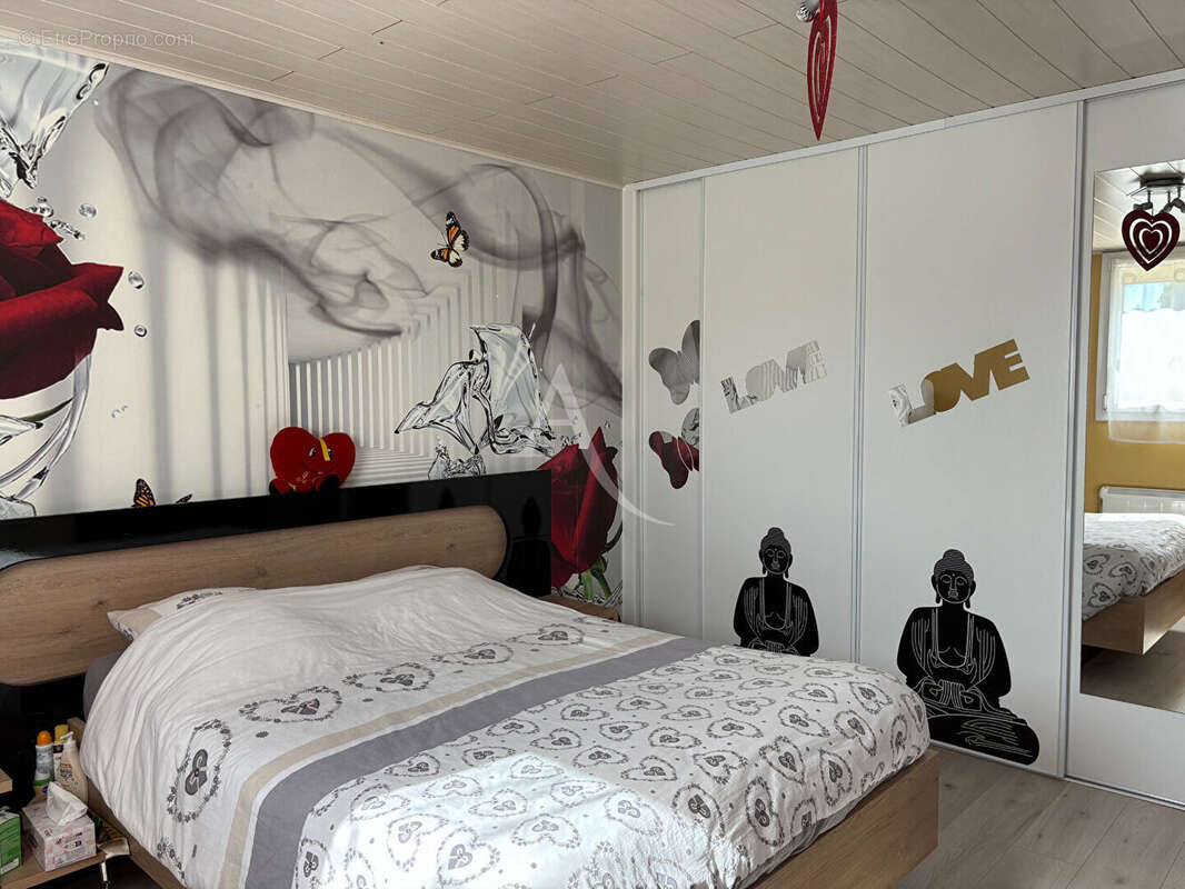 Maison à SAINT-JULIEN-DES-LANDES