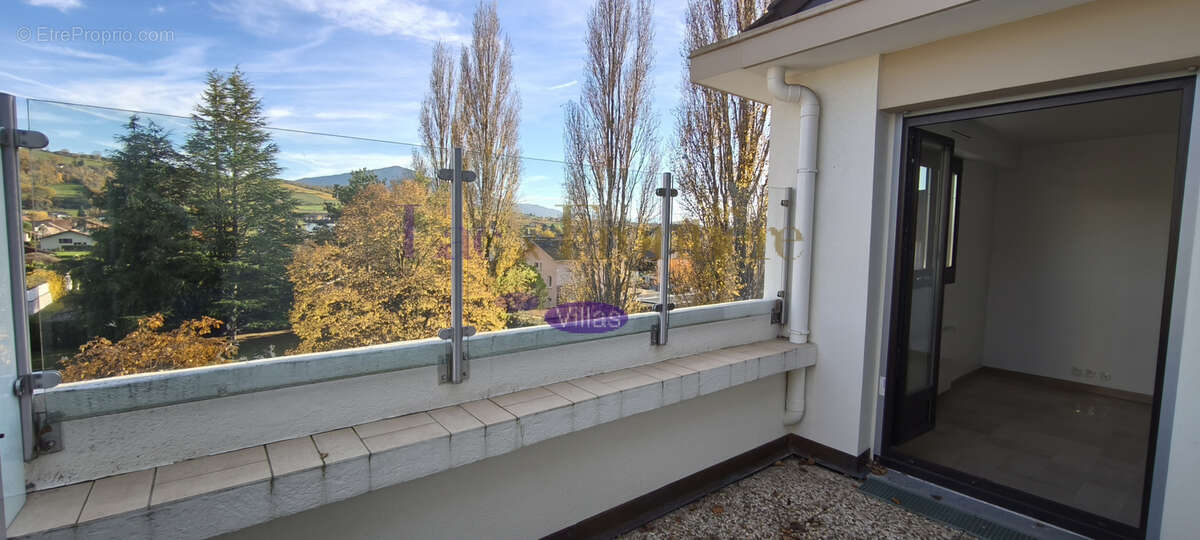 Appartement à DOUVAINE