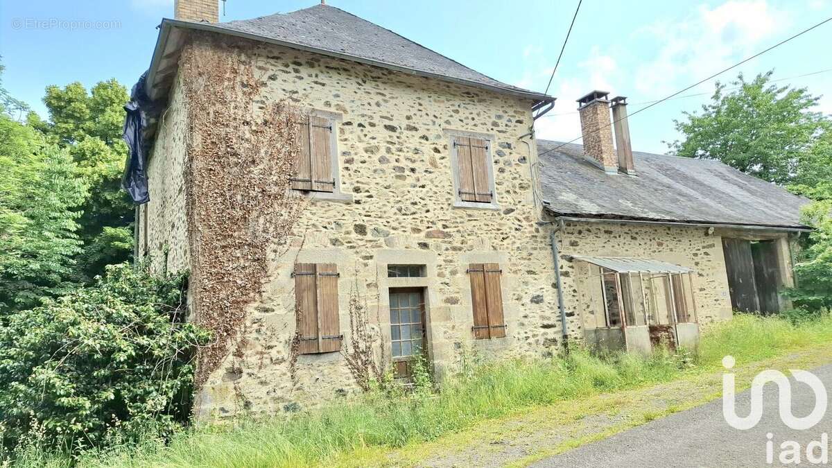 Photo 2 - Maison à CHAMBOULIVE