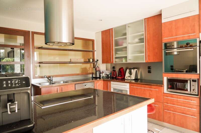 Maison à vendre 8 pièces proche de CHATILLON-SUR-CHALARONNE(01) - photo 16