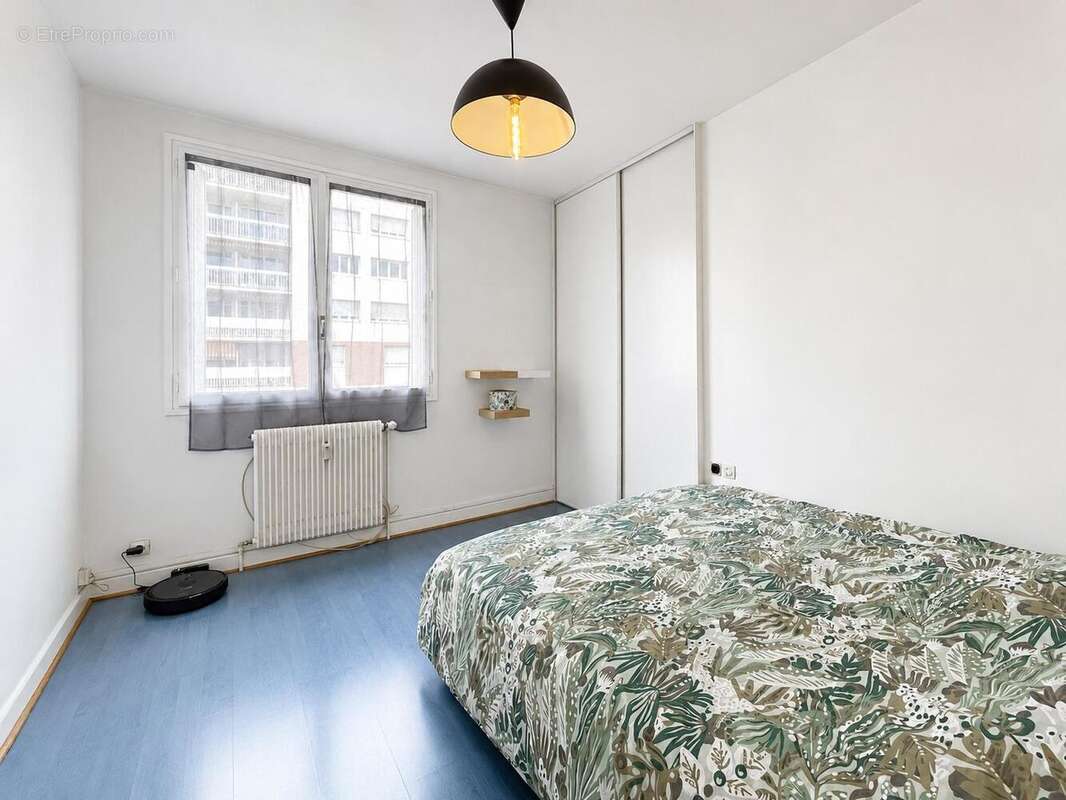 Appartement 72 m² à Bron  - photo 7