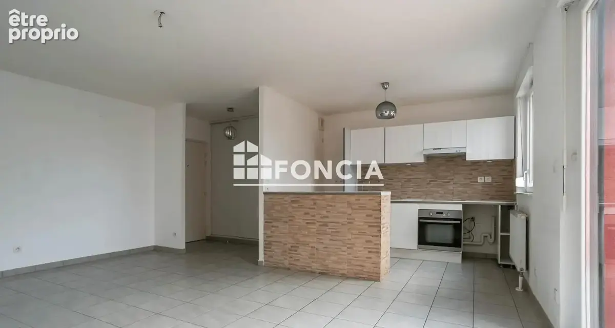Exclusivite foncia - trois pieces en dernier etage avec terrasse - photo 10