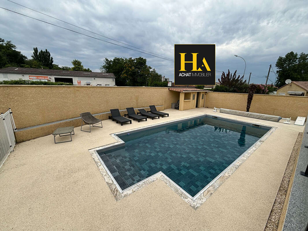 Maison à BOURG-DE-PEAGE