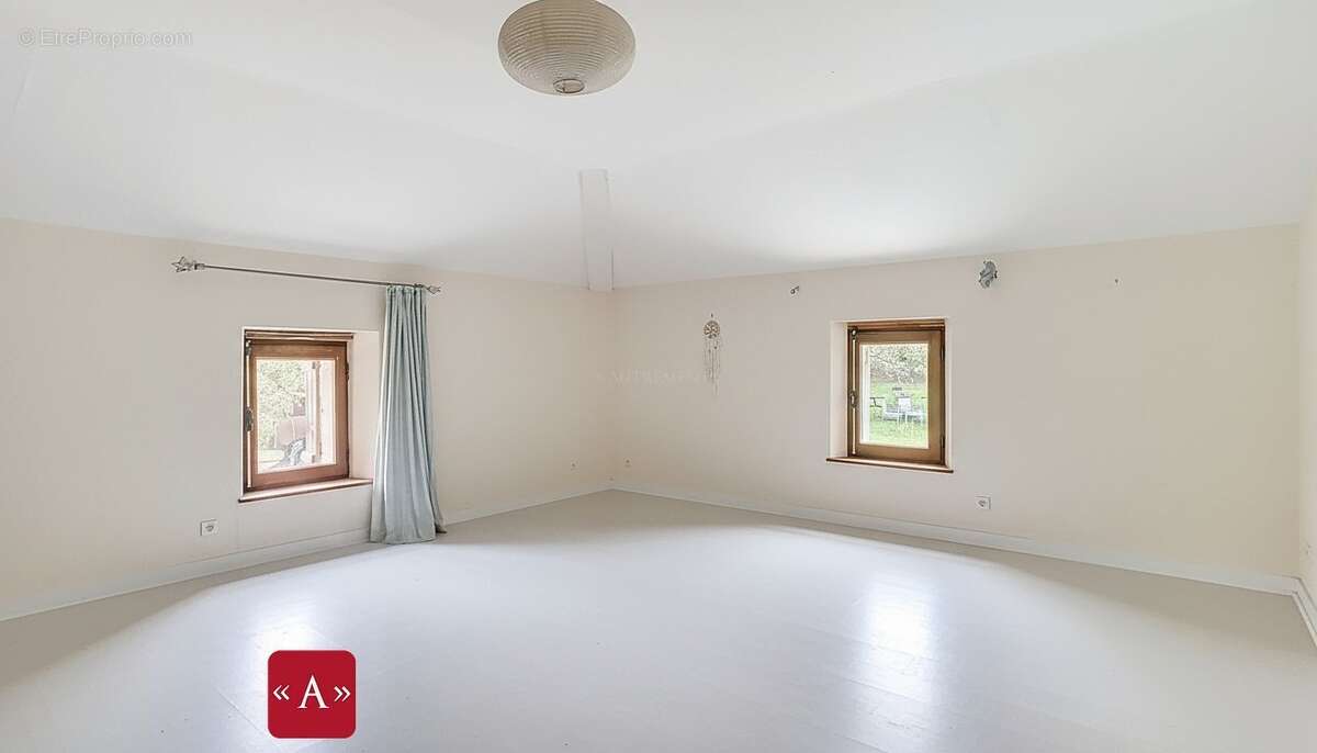 Maison à LISLE-SUR-TARN