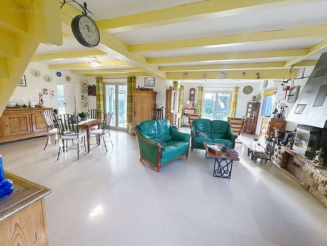 Maison à LE POULIGUEN