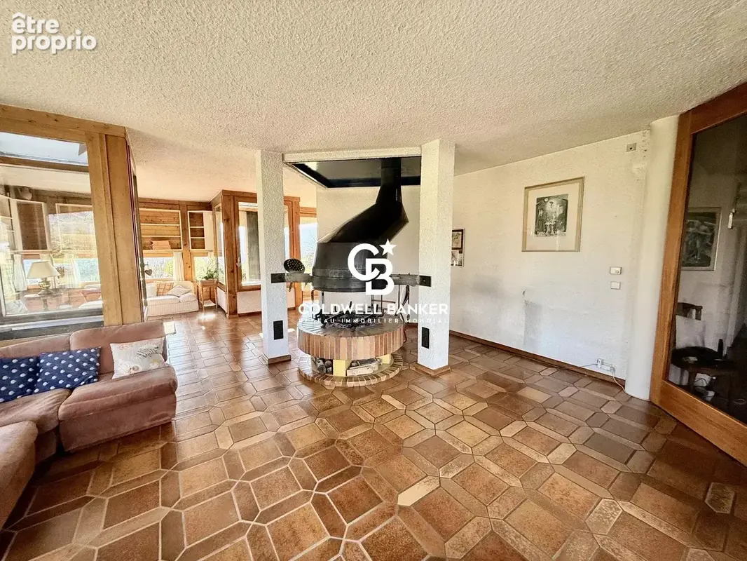 A vendre Maison familiale à Fillinges avec grand terrain, vue dégagée et environnement verdoyant 74250 - photo 7