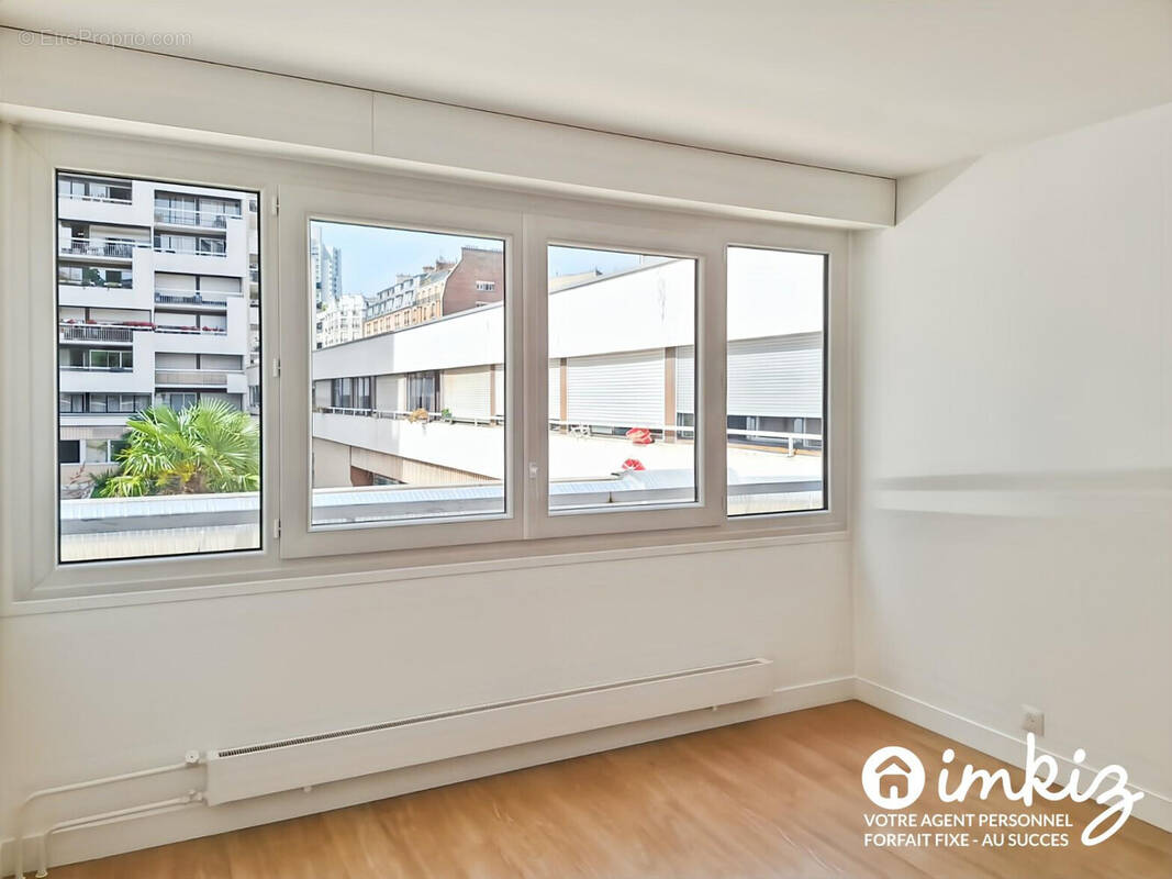 Appartement à PARIS-19E