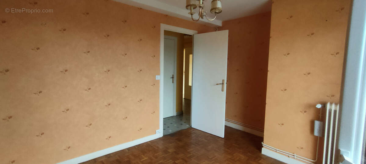 Appartement à VARENNES-SUR-ALLIER