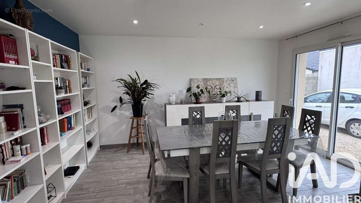 Photo 5 - Maison à VARENNES-LE-GRAND