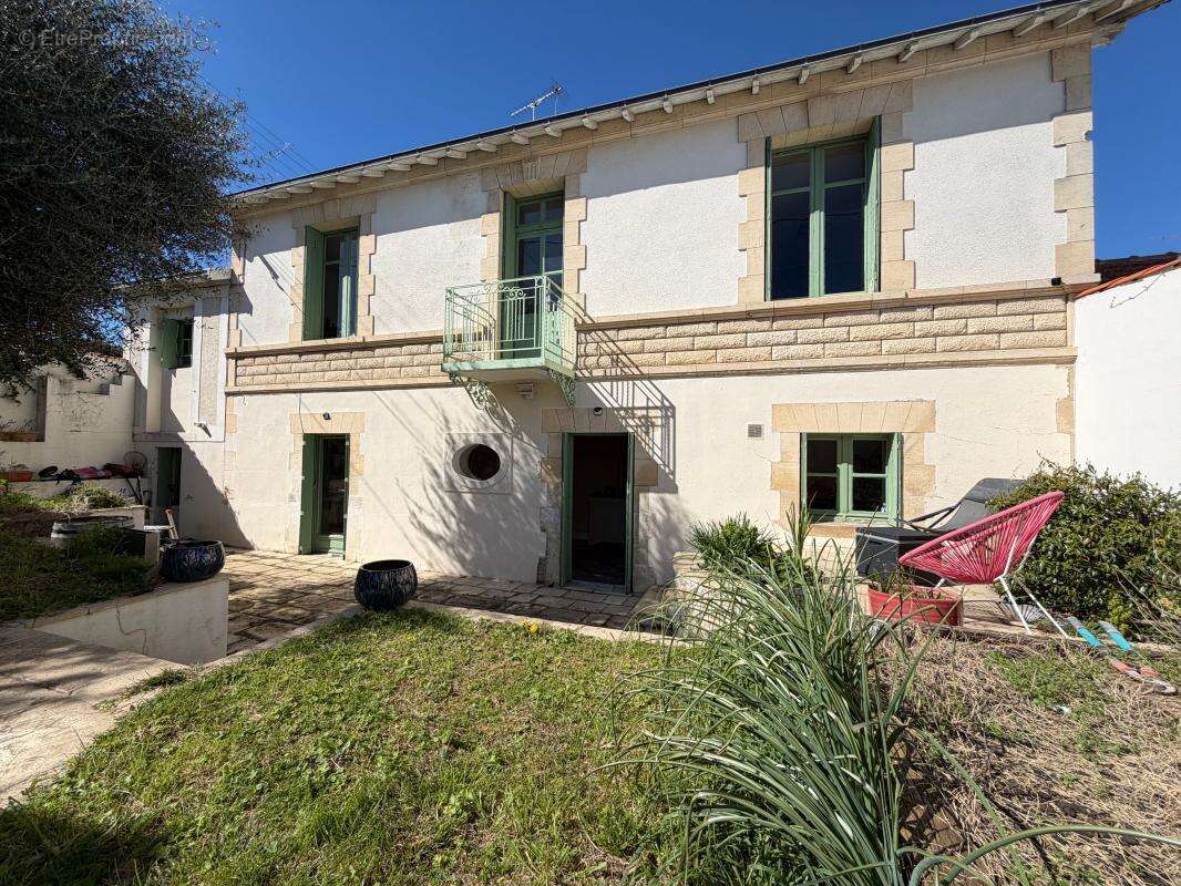 Maison à LA ROCHELLE