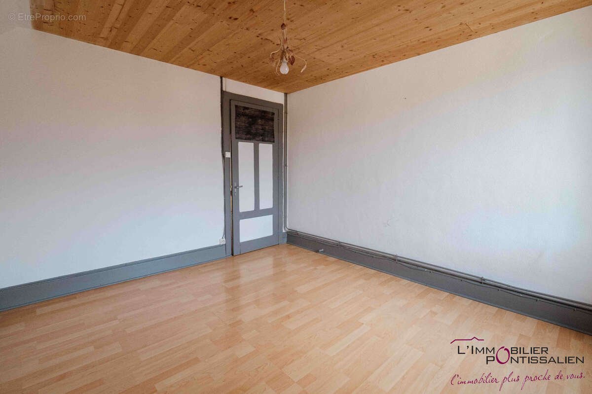 Appartement à PONTARLIER