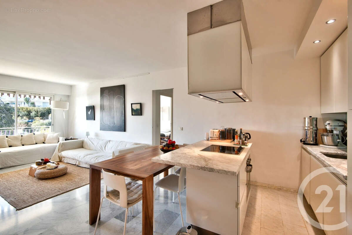 Appartement à VILLEFRANCHE-SUR-MER