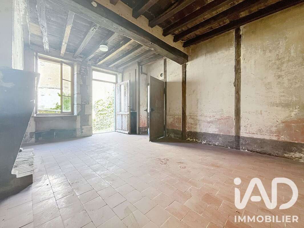 Maison 33 m² à Mailly-La-Ville  - photo 7