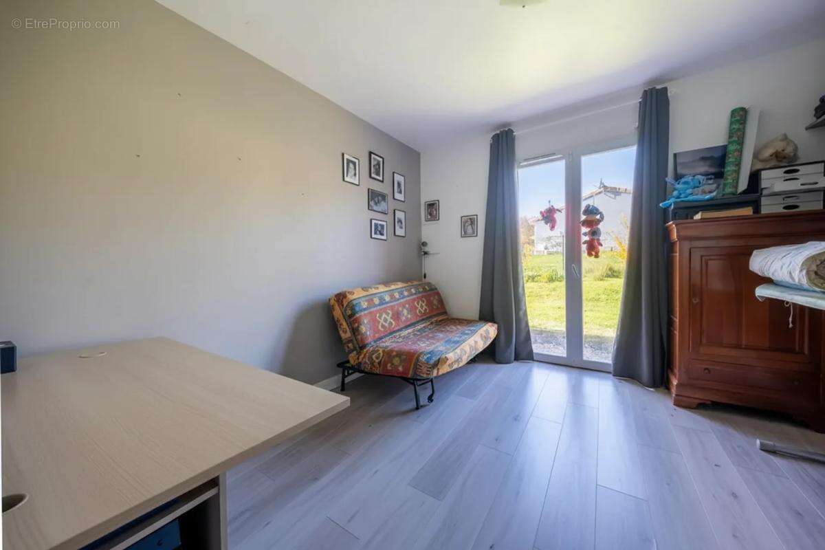 Maison à GRAZAC