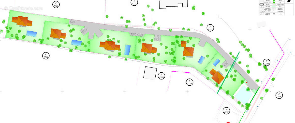 Terrain à TRANS-EN-PROVENCE