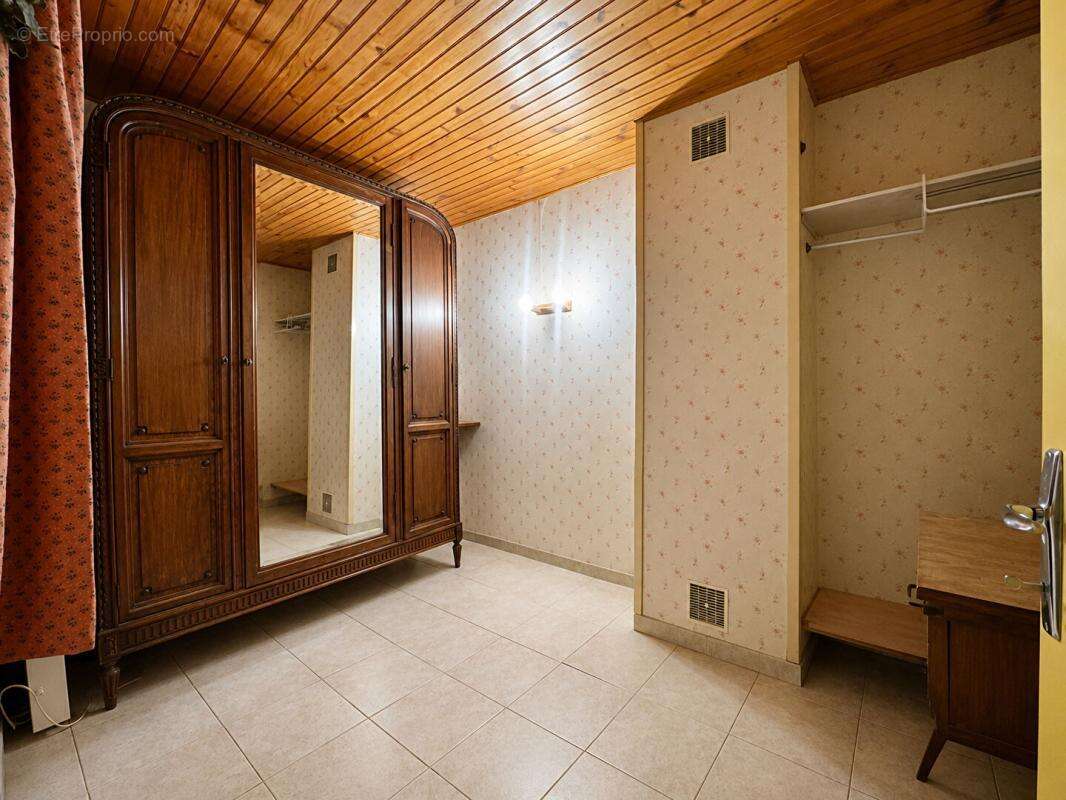 EXCLUSIVITÉ, Maison de ville avec garage, cave à Rieux-Minervois - photo 14