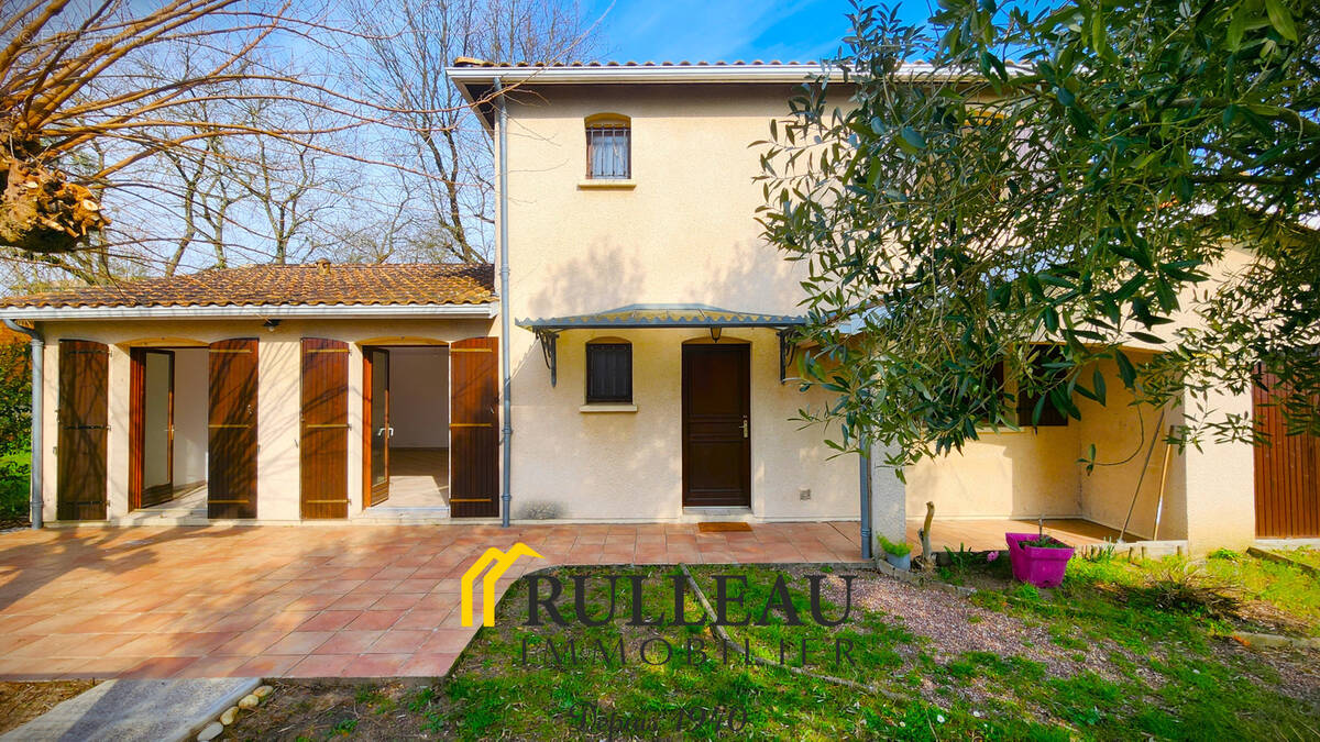 Maison à SAINT-ANDRE-DE-CUBZAC