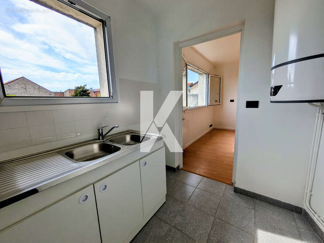 cuisine - Appartement à CORMEILLES-EN-PARISIS