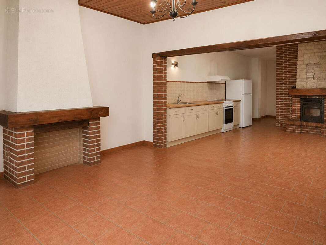 Maison à BRUAY-SUR-L'ESCAUT