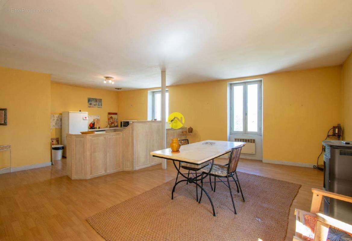 Maison à SIORAC-EN-PERIGORD