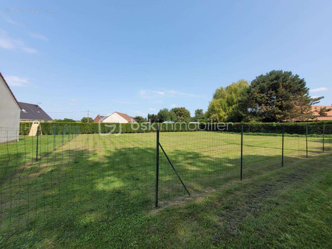 Terrain à MARCHELEPOT