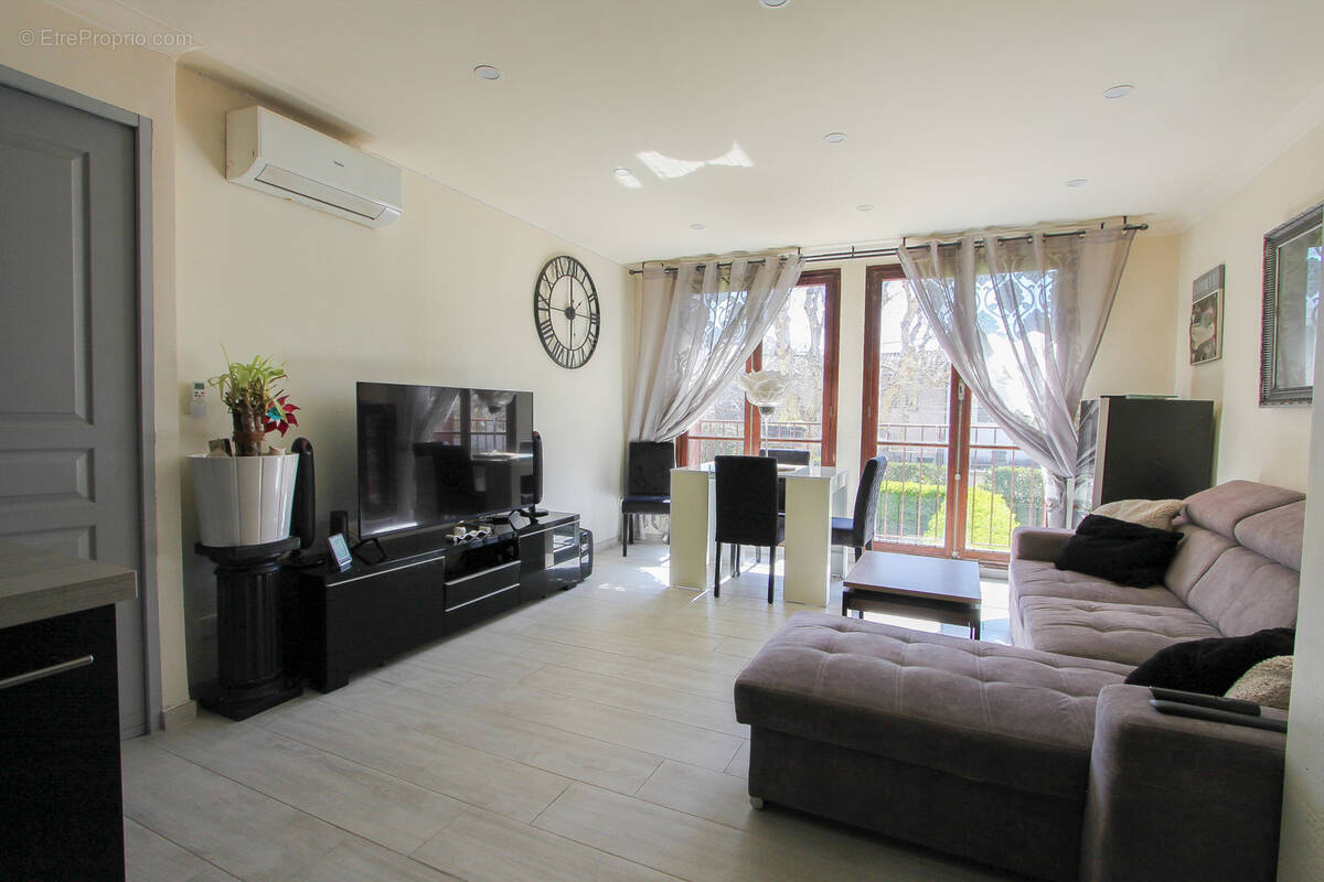 Appartement à AIX-EN-PROVENCE