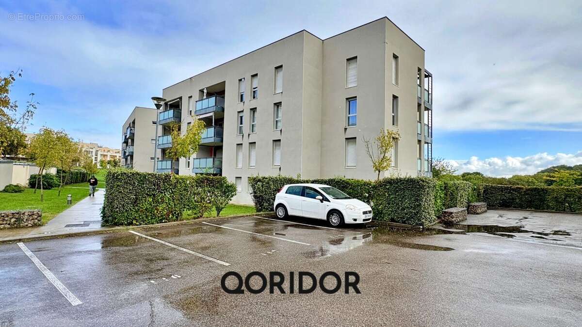 Appartement à L'ISLE-D'ABEAU