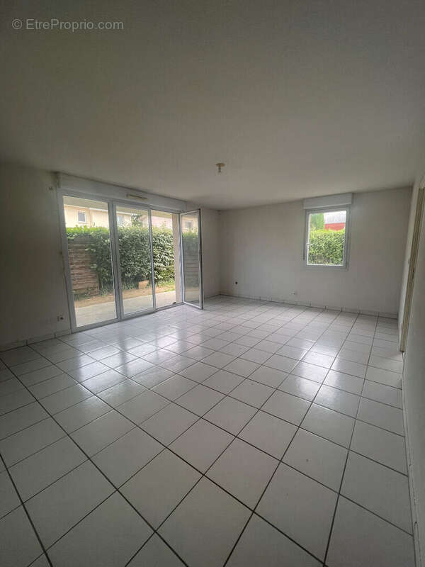 Appartement à SAINT-MACAIRE