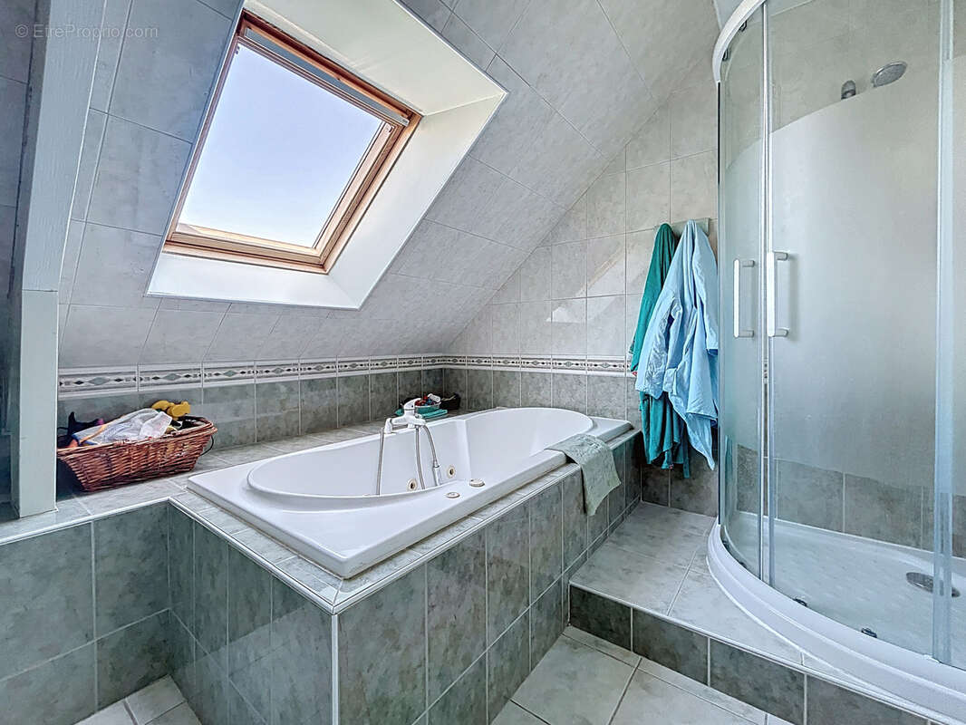 Maison à GRANDCAMP-MAISY