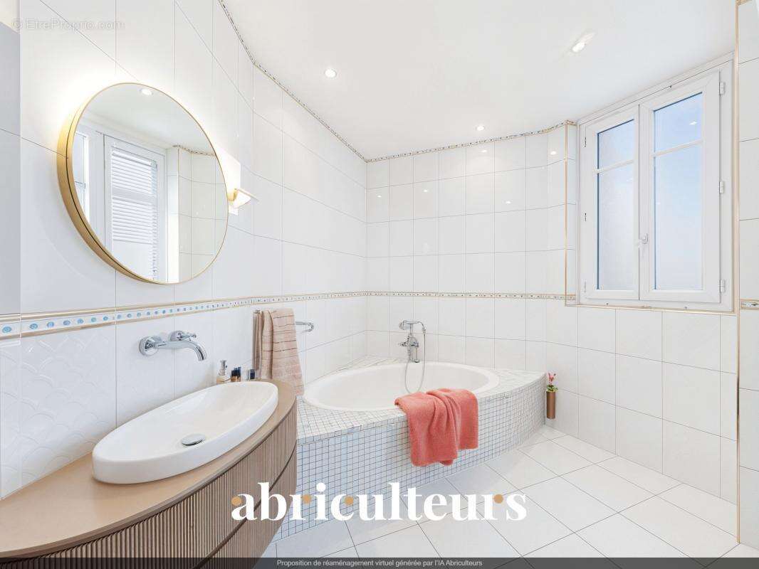 Appartement à PARIS-20E