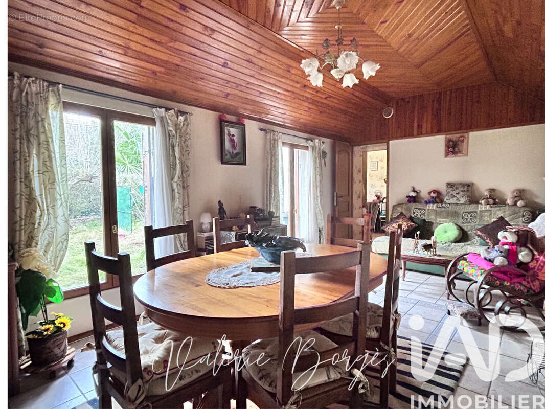 Photo 3 - Maison à ISSY-LES-MOULINEAUX