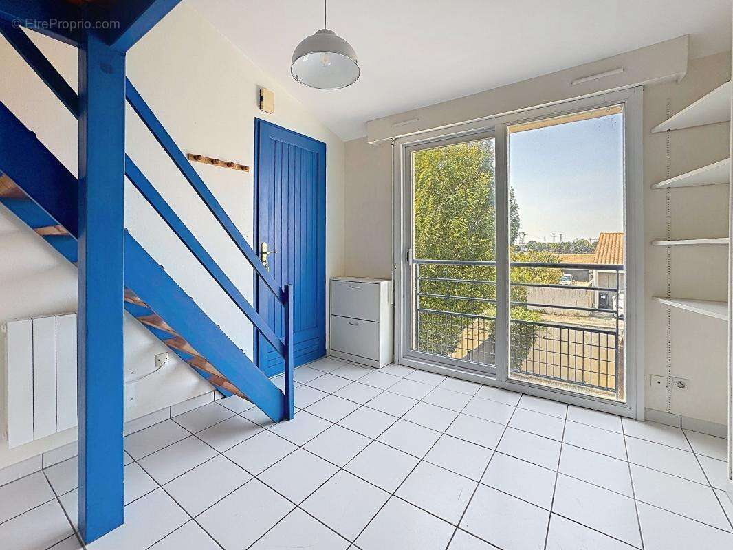 Appartement À Vendre - photo 2