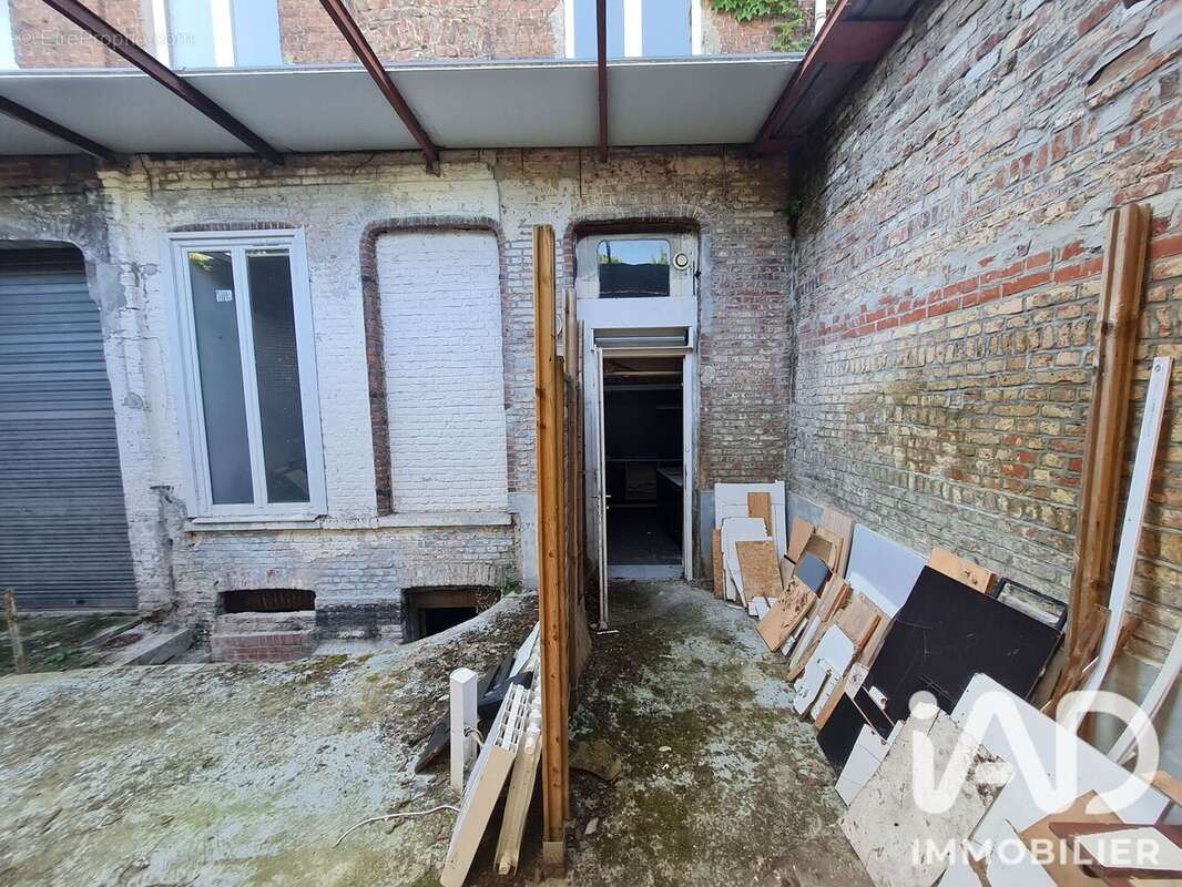 Appartement 400 m² à Armentieres  - photo 9