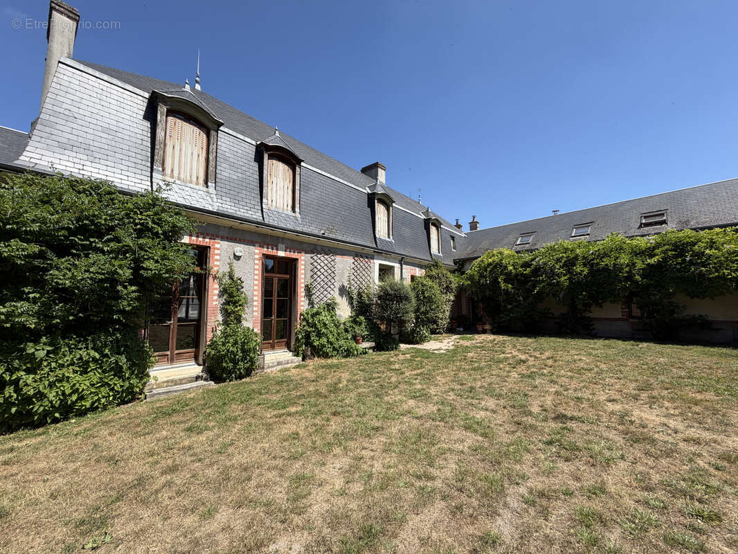 Maison à NOUAN-LE-FUZELIER