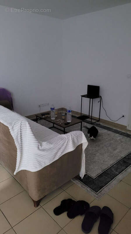 Appartement à MARSEILLE-3E