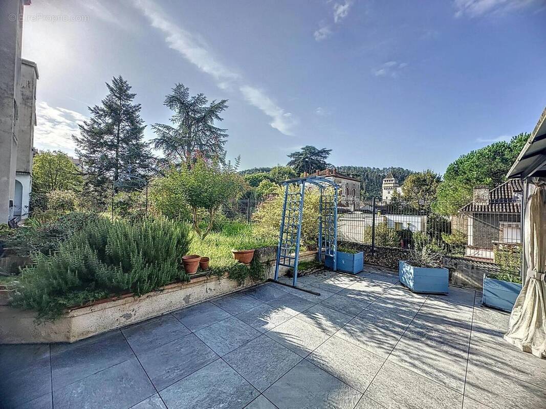 Photo 1 - Appartement à CAHORS