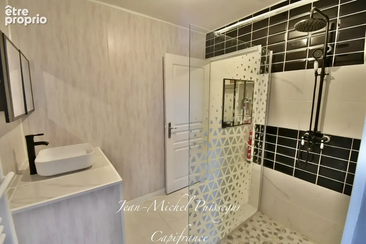 Maison à Vendre 140m2 5 pièces à LABARTHE INARD (31), Terrain 1900m2 - photo 12