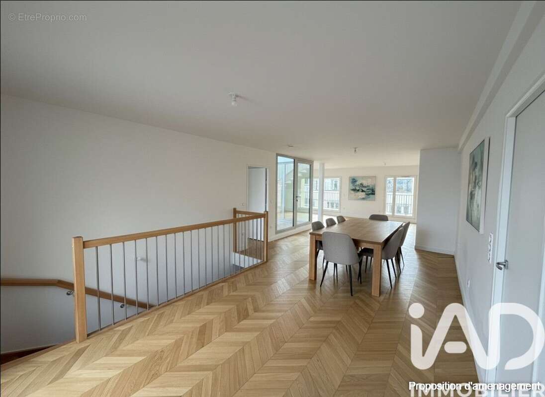 Photo 3 - Appartement à PARIS-18E