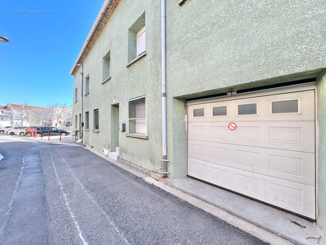 Appartement à TROUILLAS