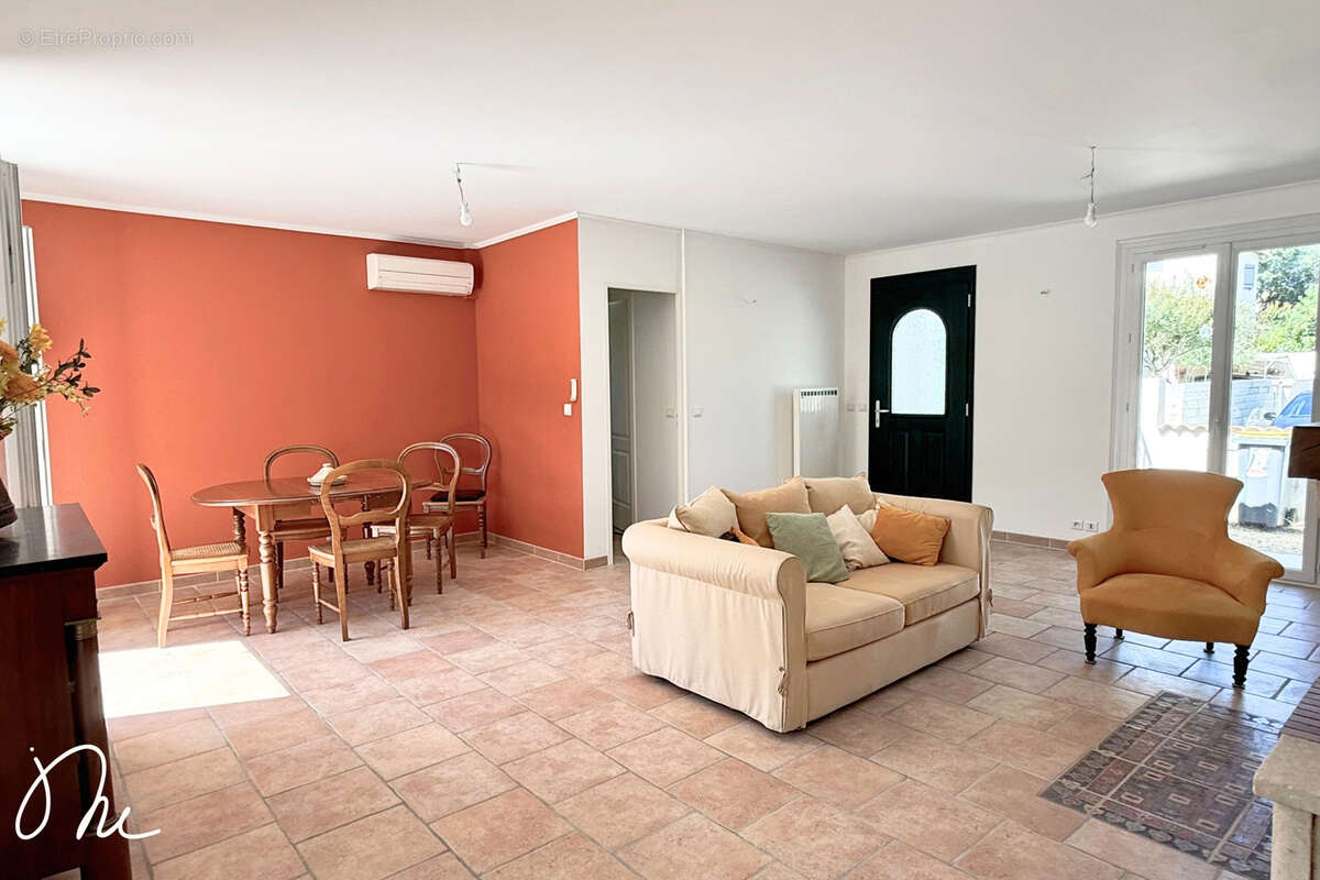 Maison à PRADES-LE-LEZ