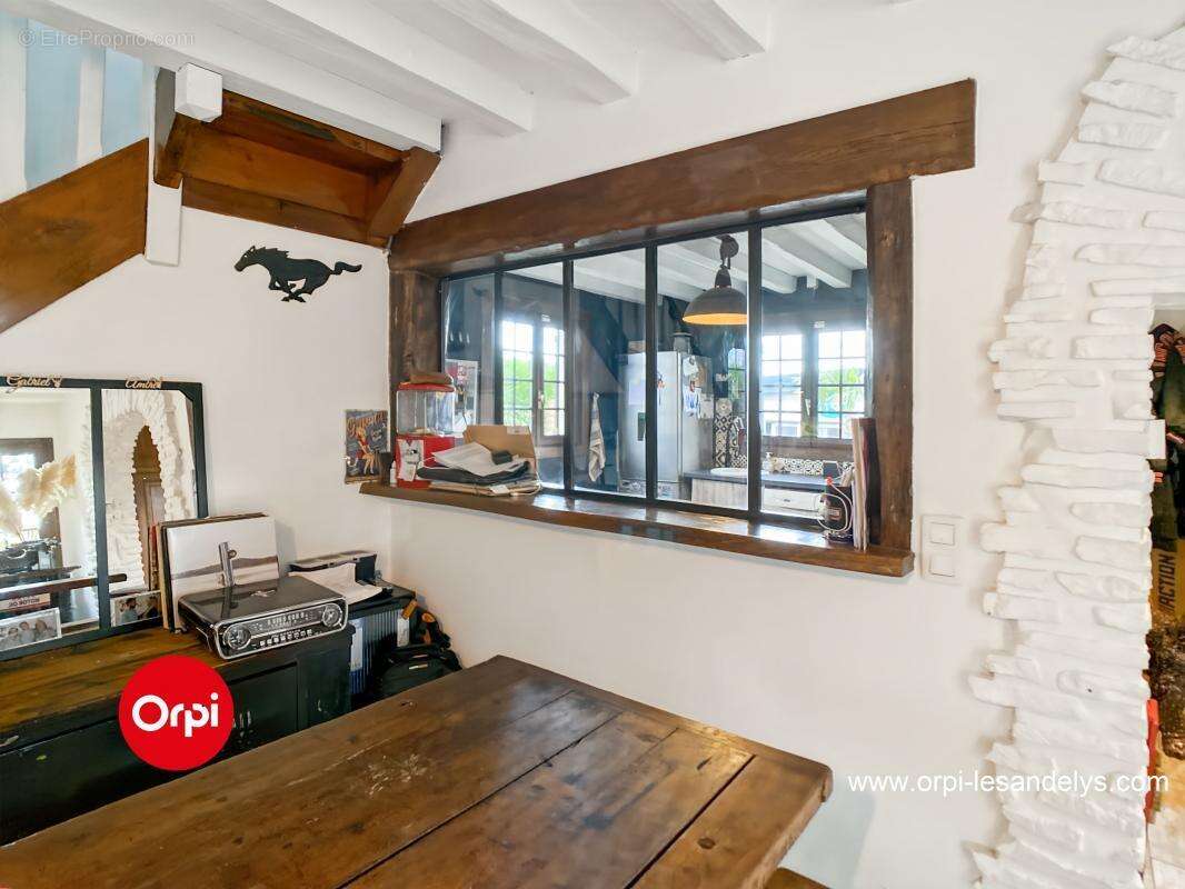 Maison à LES THILLIERS-EN-VEXIN