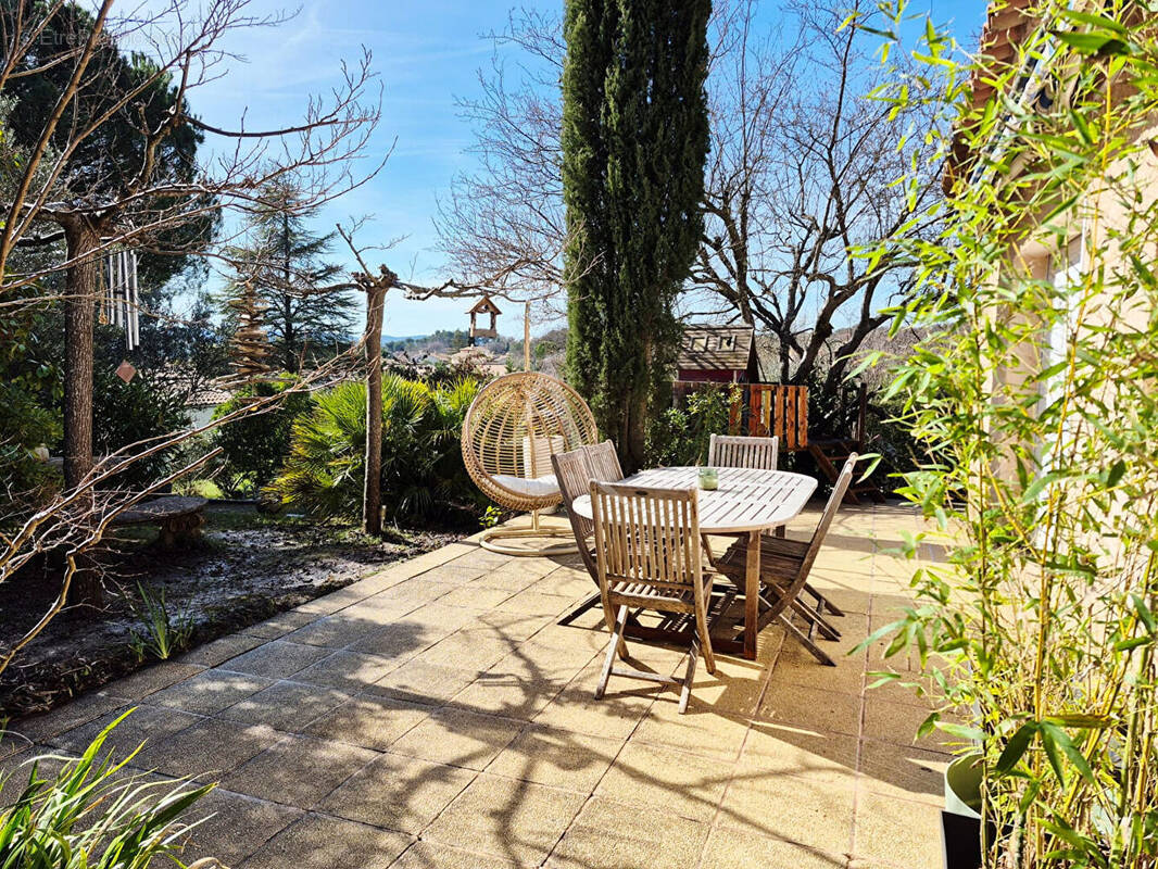 Maison à PIERREVERT