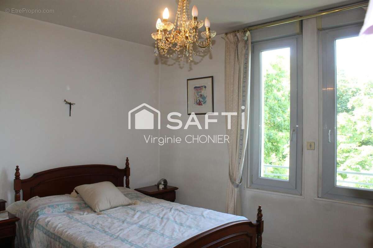 Appartement 117 m² à Vichy  - photo 6